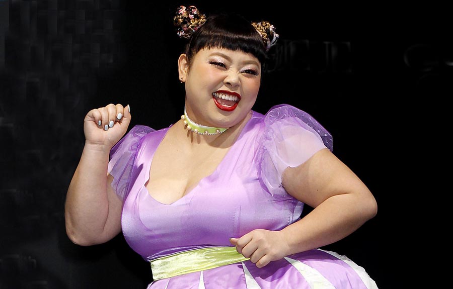 ドレスの渡辺直美