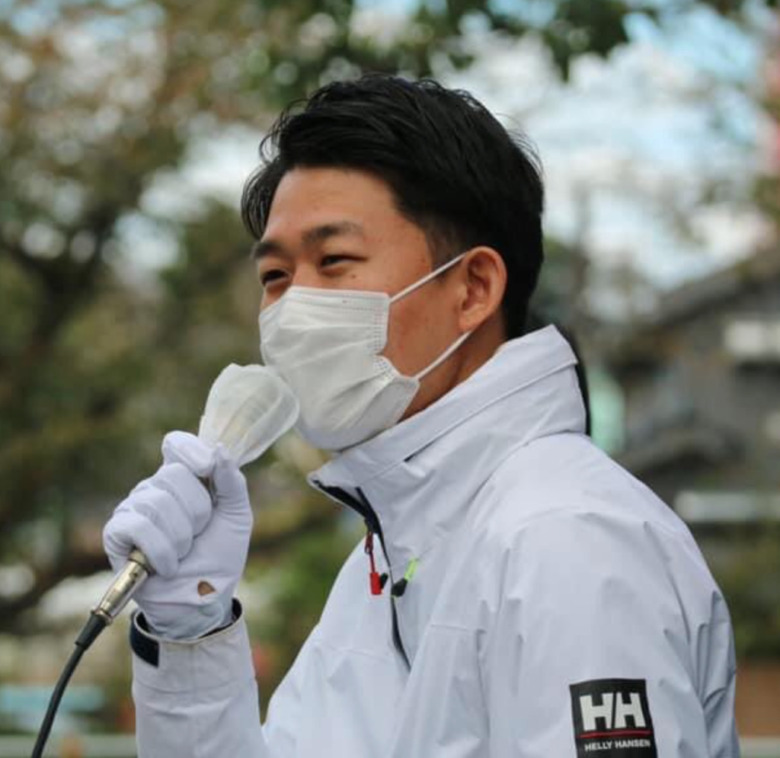 岸信千世さん