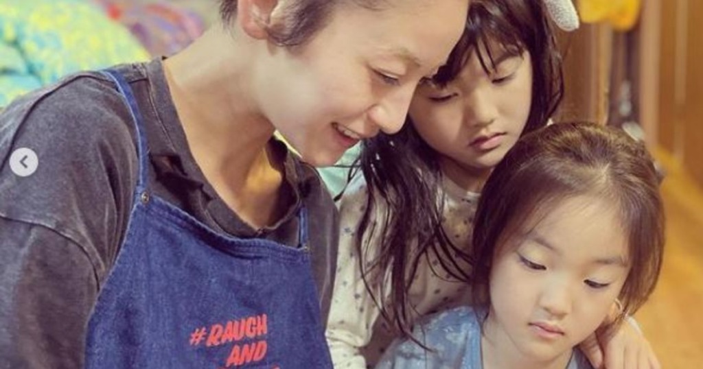 西山茉希さんと子供たち