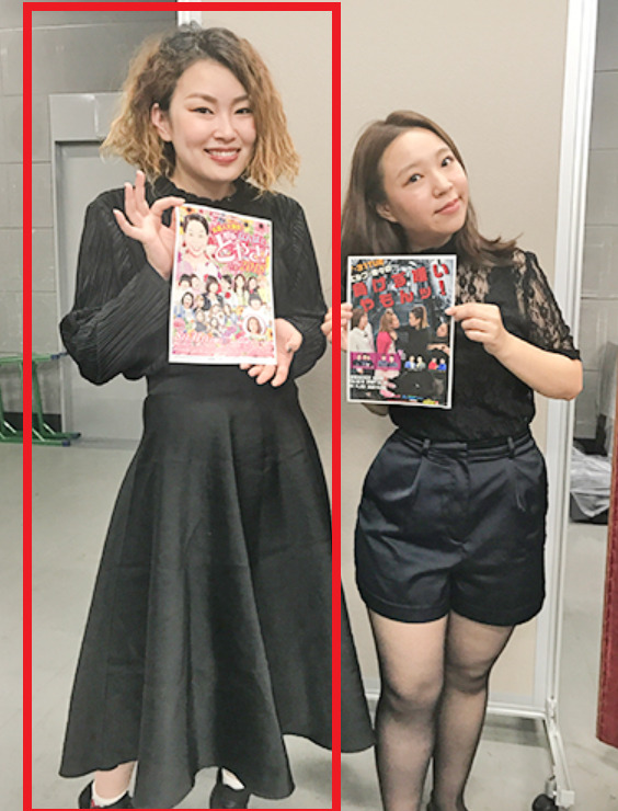 左から萌々さんと大国麗さん
