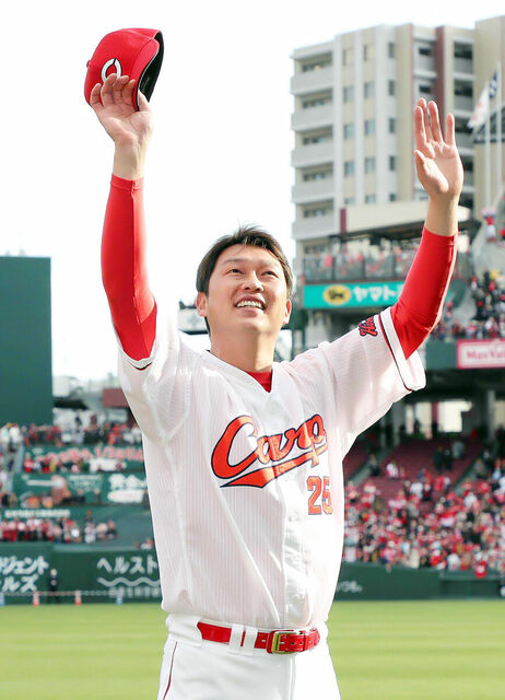 新井貴浩さん