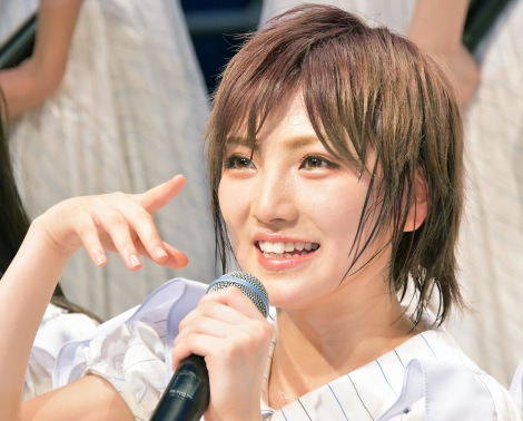 岡田奈々さん