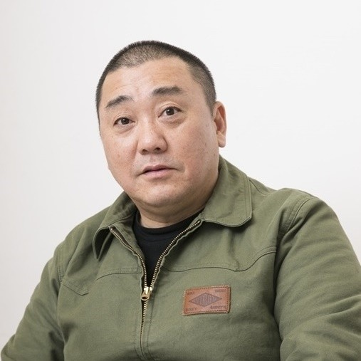 山本圭壱さん
