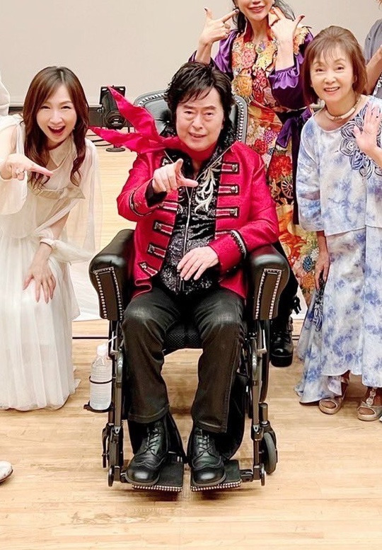 11月8日の第49回歌謡祭にて