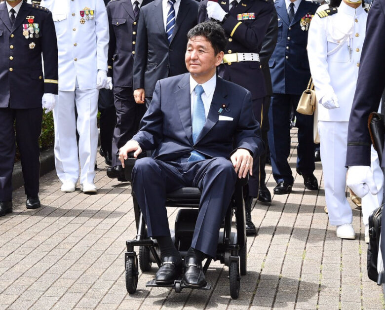 岸信夫さん