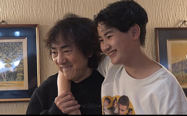 中学2年生の長男・優汰くんと市村正親さん