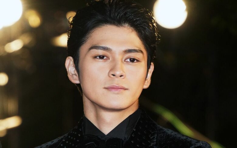 眞栄田郷敦さん