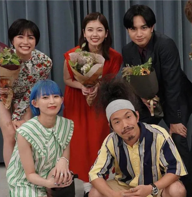中島健人さんとポリンさんら