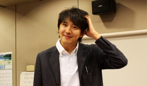 青井実さん