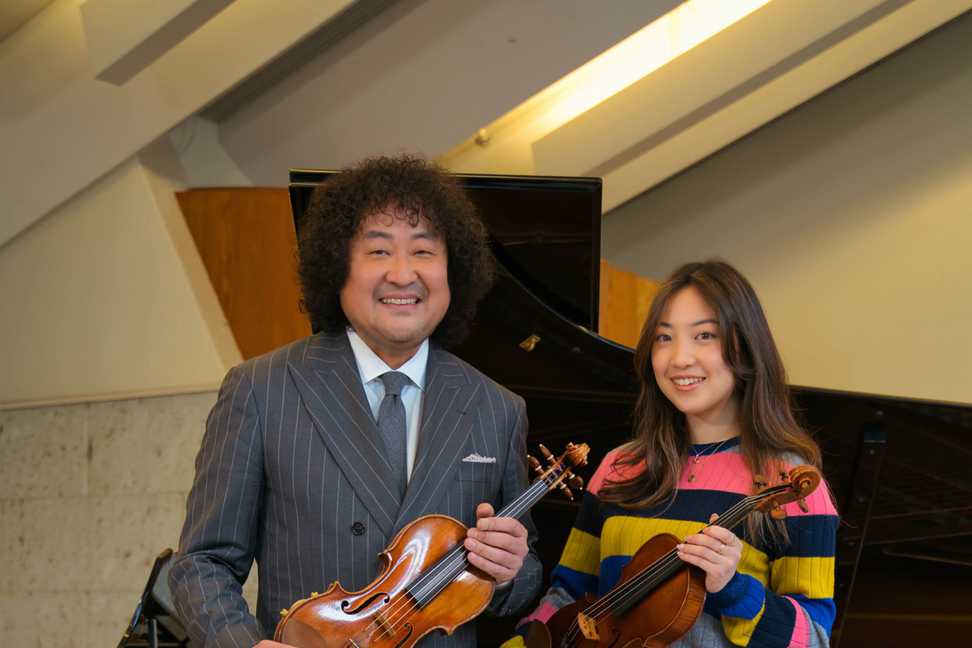 葉加瀬太郎さんと長女・向日葵さん