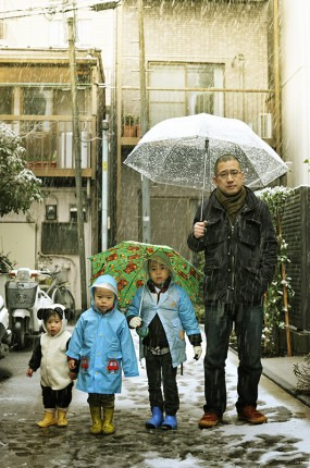 春風亭一之輔さんと子供たち