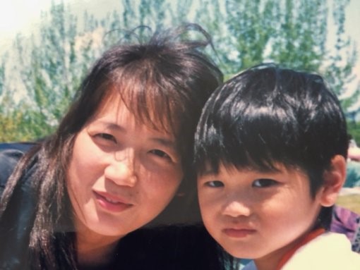 大谷加代子さんと大谷翔平選手(Twitterより)
