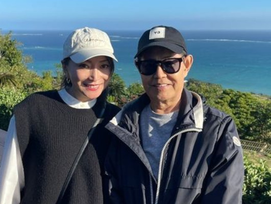 加藤茶さんと綾菜さん