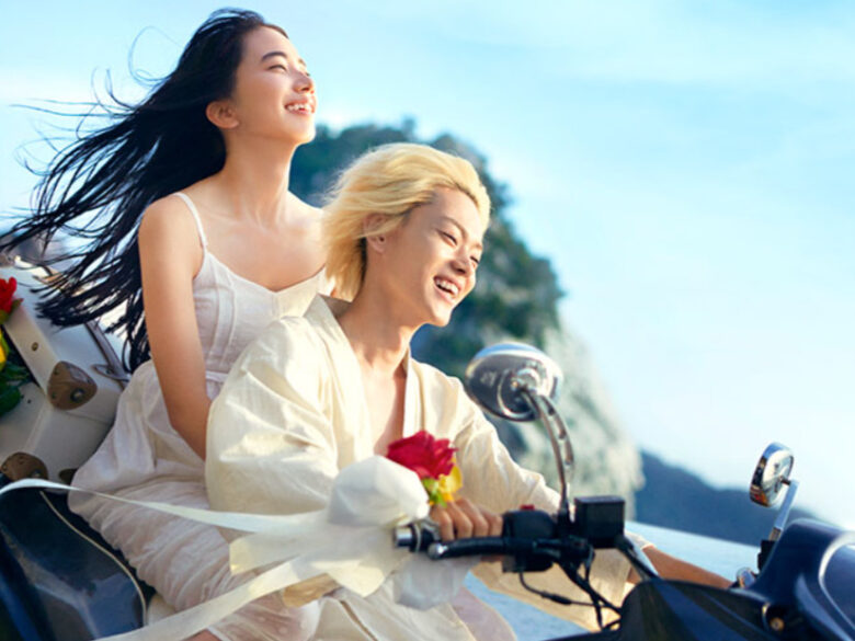 小松菜奈さん(左)と菅田将暉さん(右)(スカパーより)