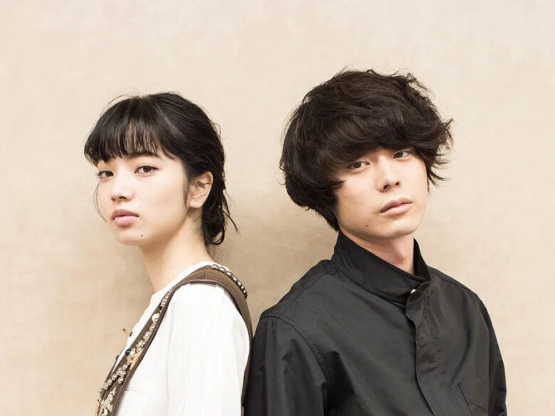 小松菜奈さん(左)と菅田将暉さん(右)(モデルプレスより)