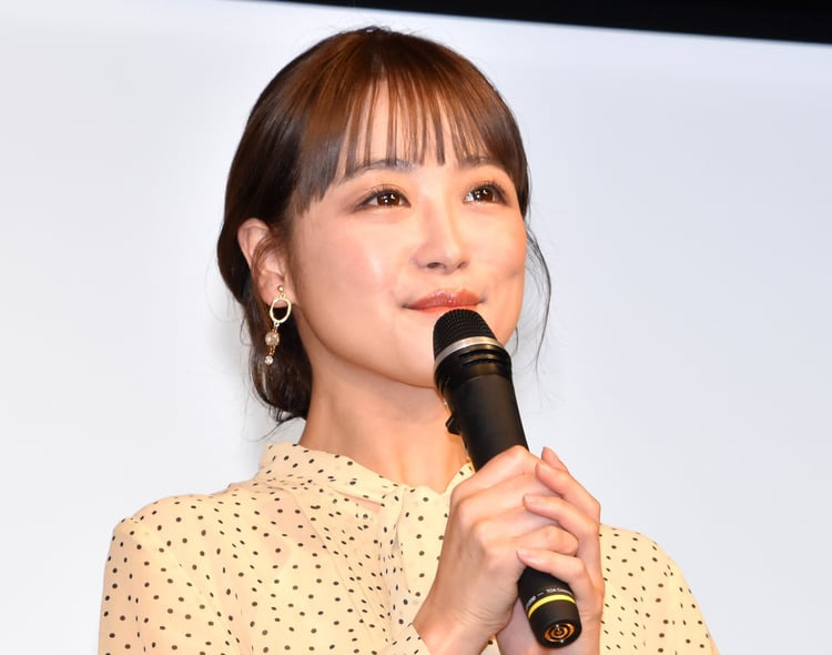 鈴木奈々さん