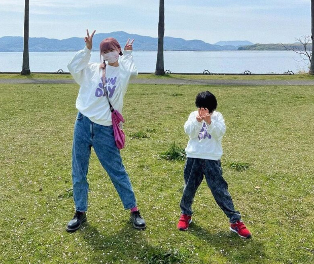 秋山衣梨佳さんと息子