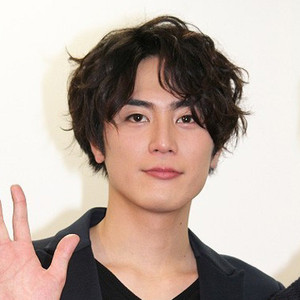 間宮祥太朗さん