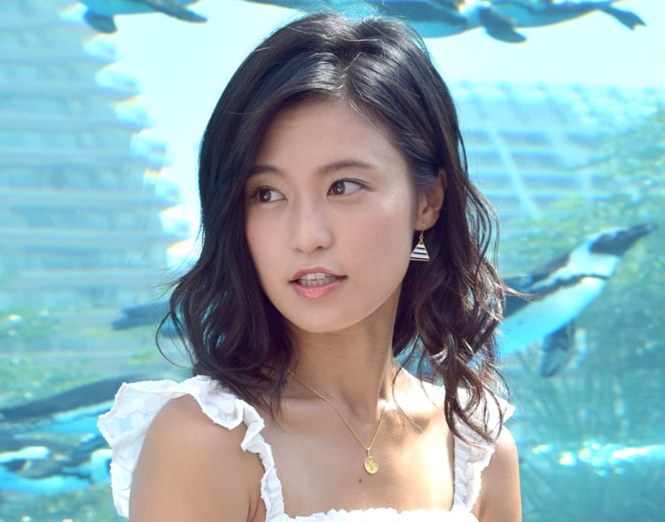 小島瑠璃子さん