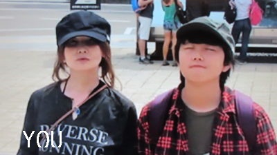 YOUさん(左)と子供(右)