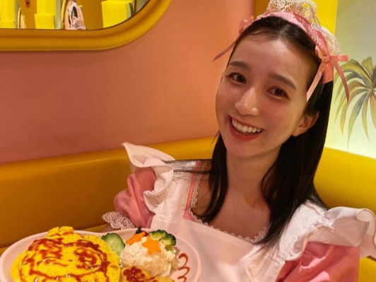 芹那さん(Instagramより)