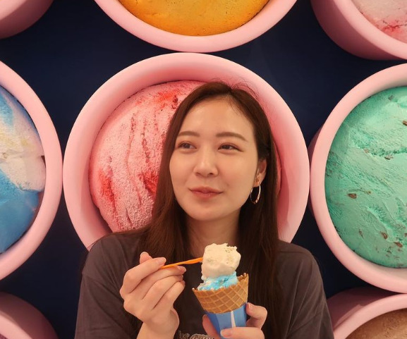 西山真央さん(Instagramより)