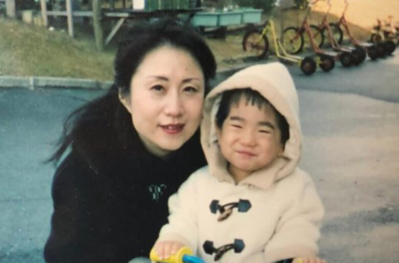 矢田稚子さんと子供