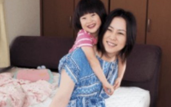 倉田真由美さんと長女