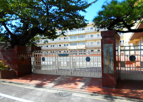 八雲学園